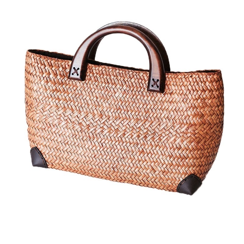 Sac rotin avec anses en bois élégant