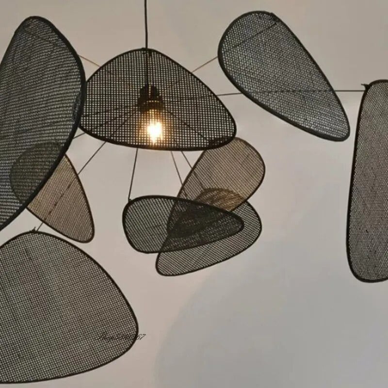 Luminaires suspendus en rotin noir