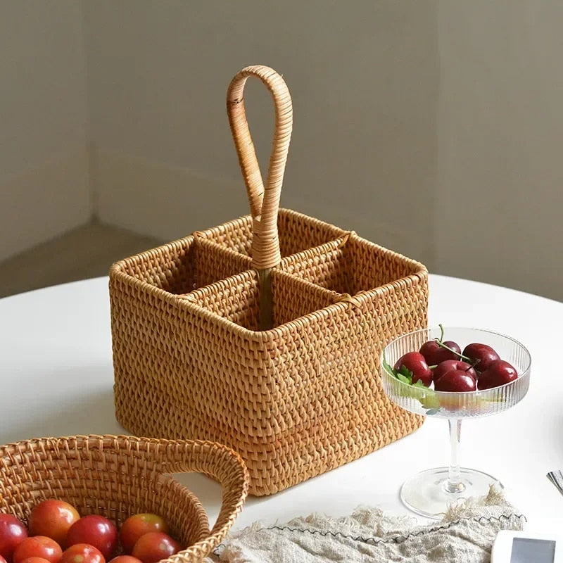 Accessoire Décoration en Rotin en Forme de Panier Carré