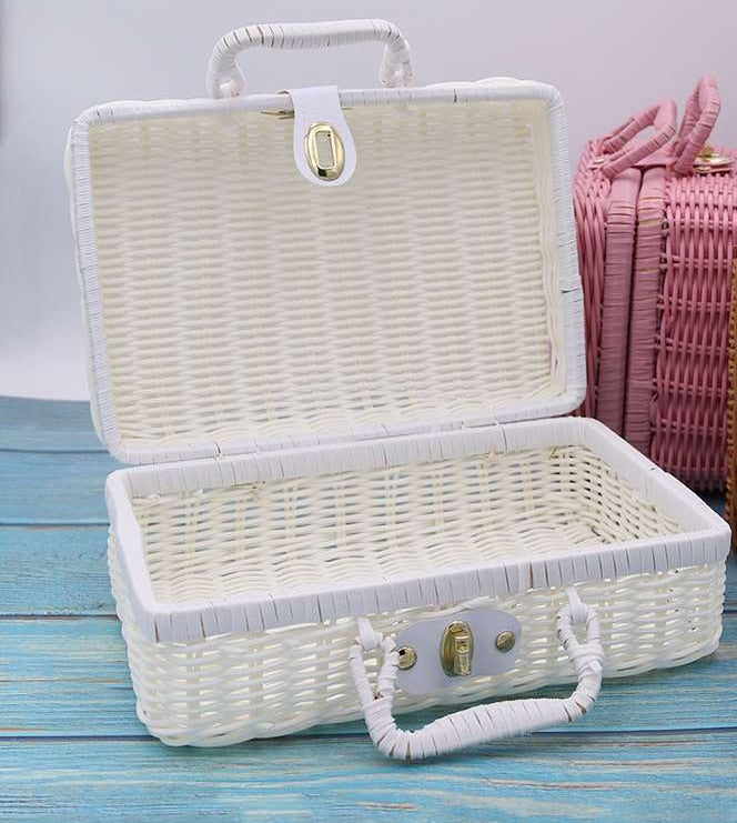Boîte de rangement de cosmétiques tissée à la main