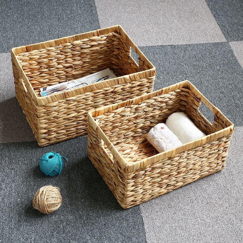 Boîte de rangement en rotin tissée avec poignées