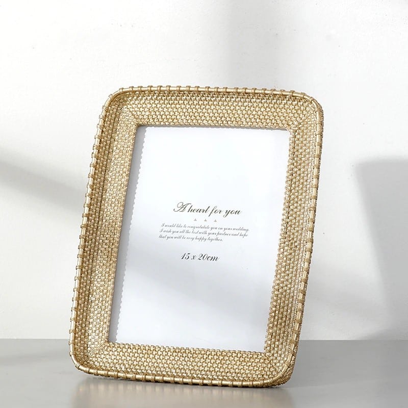 Cadre photo vintage large rectangulaire en résine et rotin