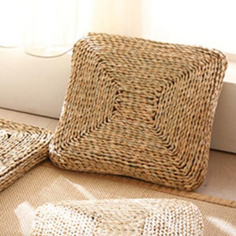 Coussin carré en rotin foncé