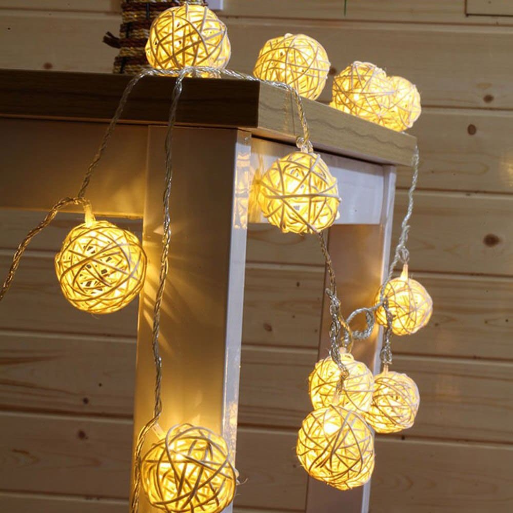 Guirlande lumineuse en rotin en forme ronde