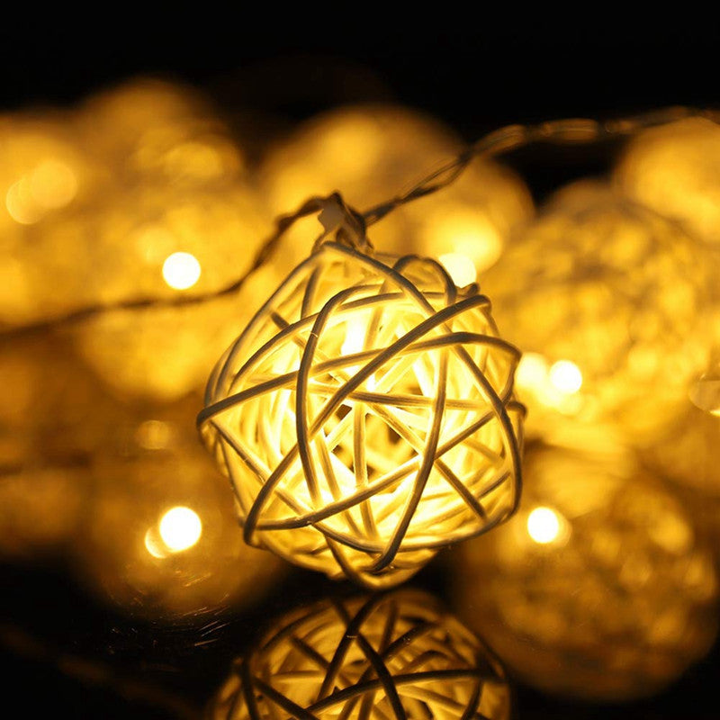 Guirlande de Noël lumineuse en rotin
