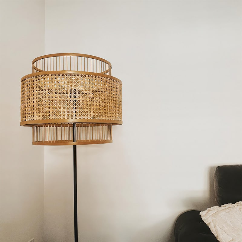 Lampadaire en rotin double abat-jour