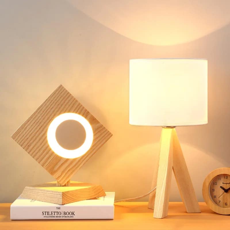 Lampe de Chevet Bois Décorative au Style Contemporain