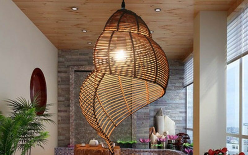 Lampe en rotin marron de conque style pastoral vintage