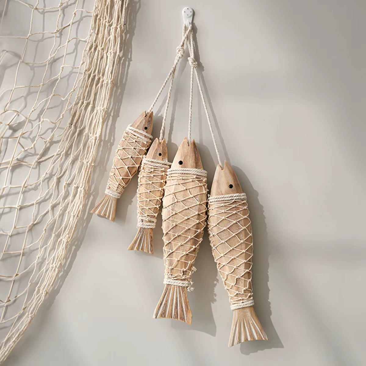 Lot de 2 Poissons Décoratifs en Bois