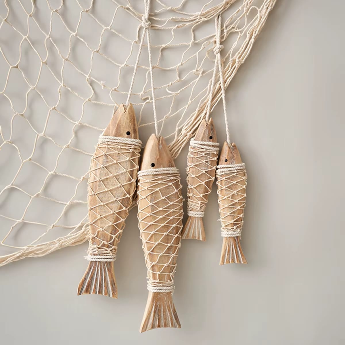 Lot de 2 Poissons Décoratifs en Bois
