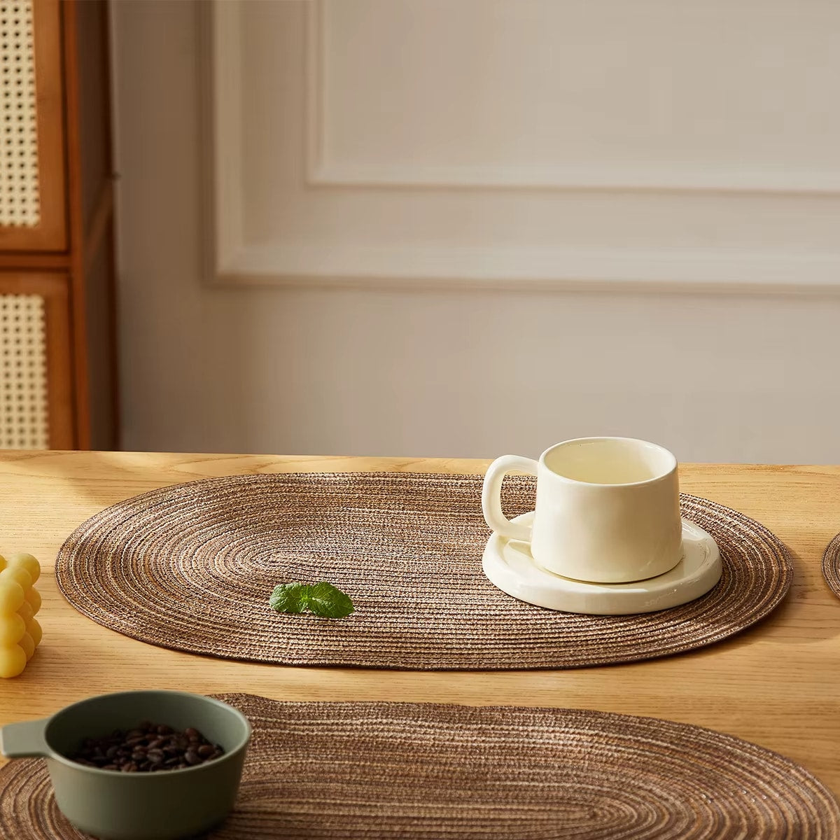 Lot de 4 Sets de Table Effet Paille Chics et Ovales