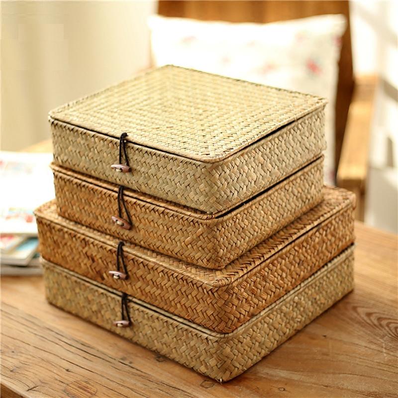 Malle plate en rotin naturel clair