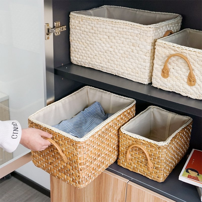 Panier de rangement en osier tissé à la main avec poignées