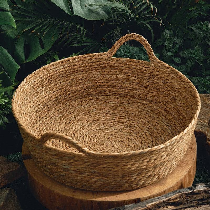 Panier en rotin tissé main pour chien