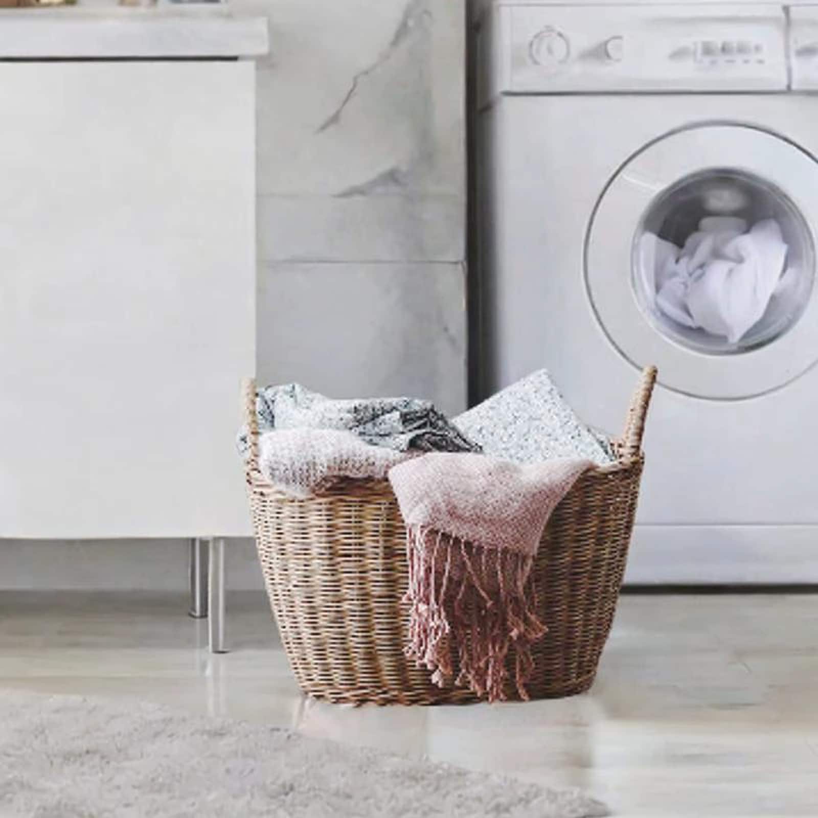 Panier à Linge Rotin Vintage et Robuste