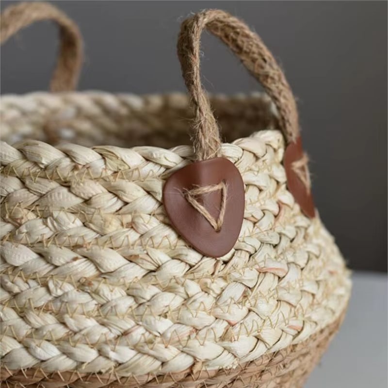 Panier en Rotin Compact au Design Nordique