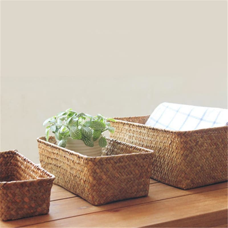 Petit panier rectangulaire en rotin pour rangement