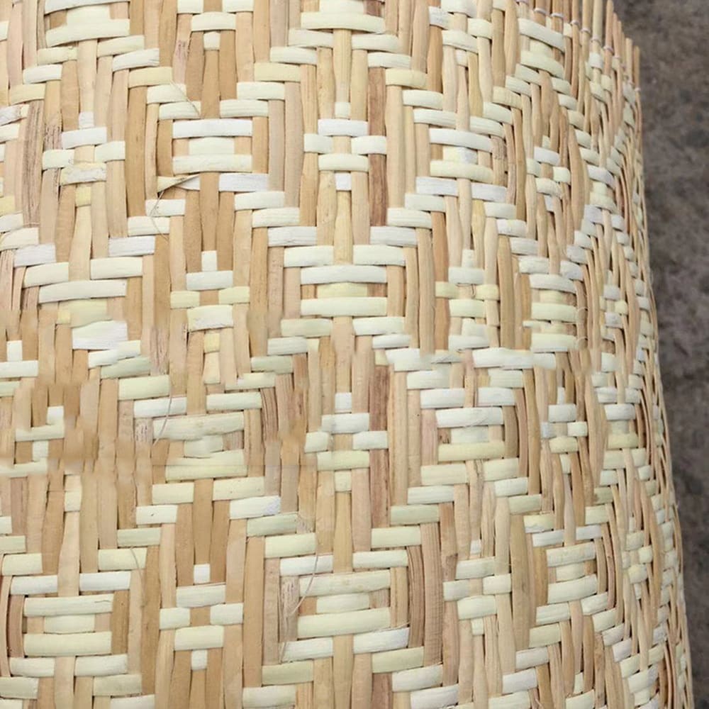 Pièce de rotin tissé naturel
