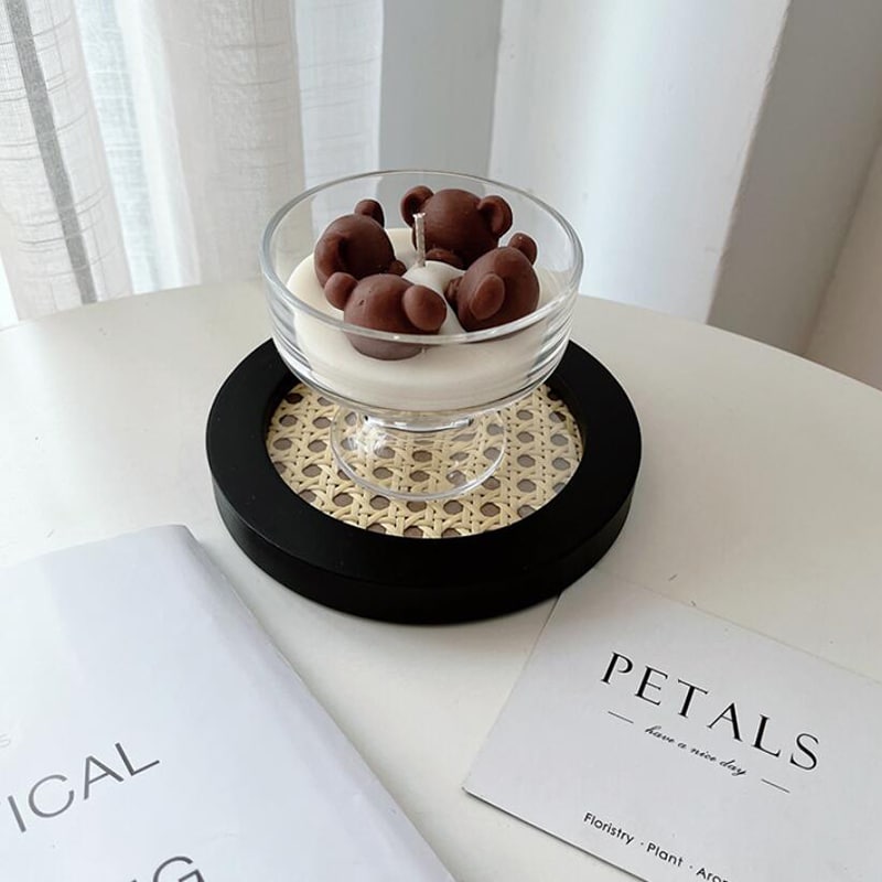 Plateau décoratif rond en rotin