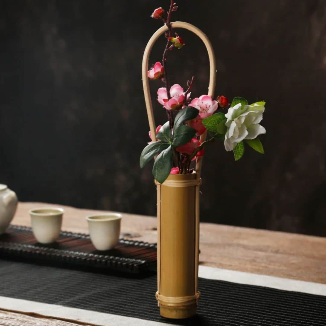 Vase en Bambou de Style Rétro