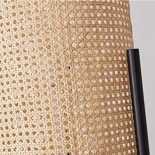 Lampe de bureau moderne en rotin et métal cylindrique sur pieds
