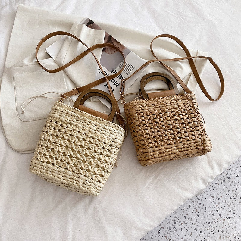 Sac à bandoulière tissé rétro pour femmes avec anse en bois