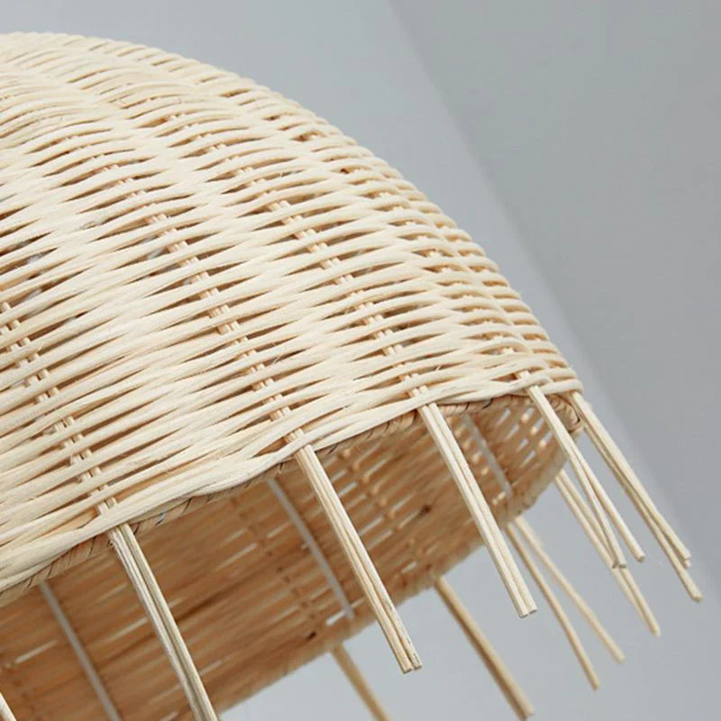 Suspension rotin dôme tressé frangé naturel | Doma