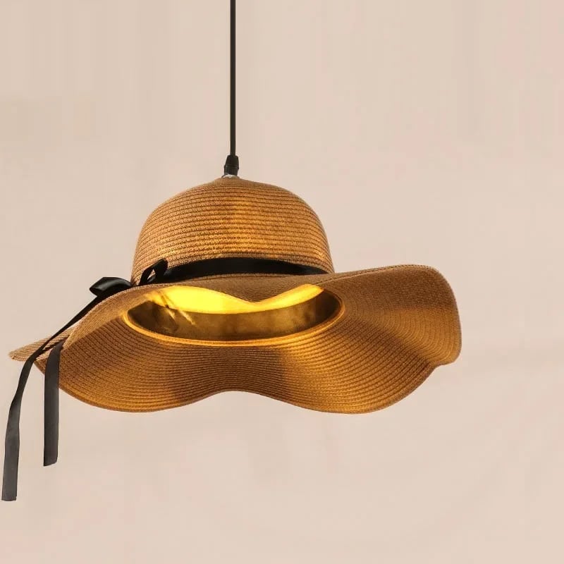 Plafonnier en Forme de Chapeau