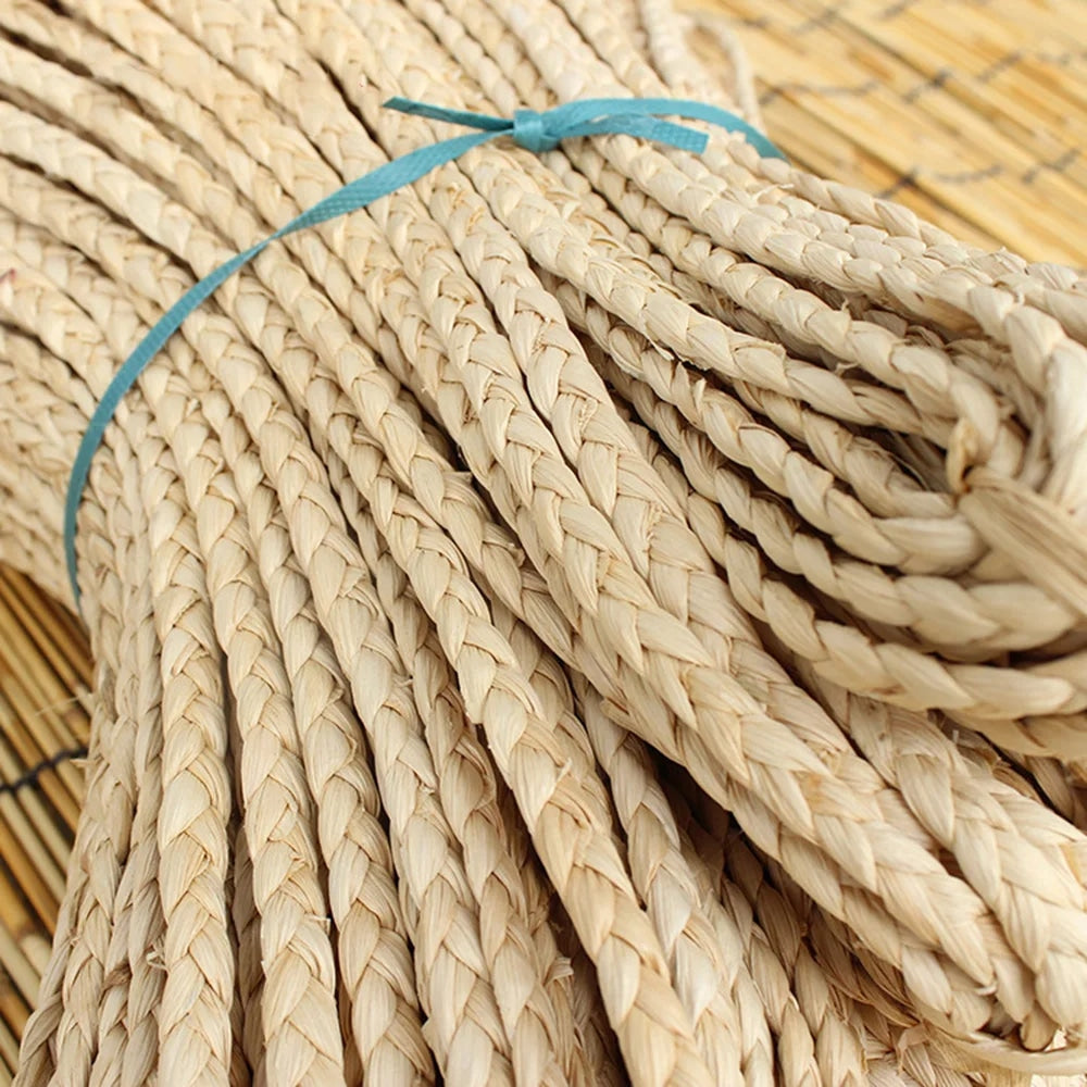 Accessoire Décoration en Rotin Style Paille Tressée