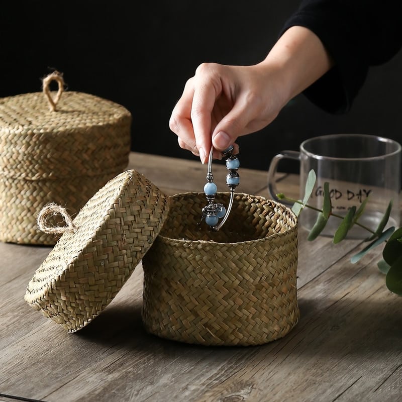 Boîte de rangement avec couvercle en rotin tissé