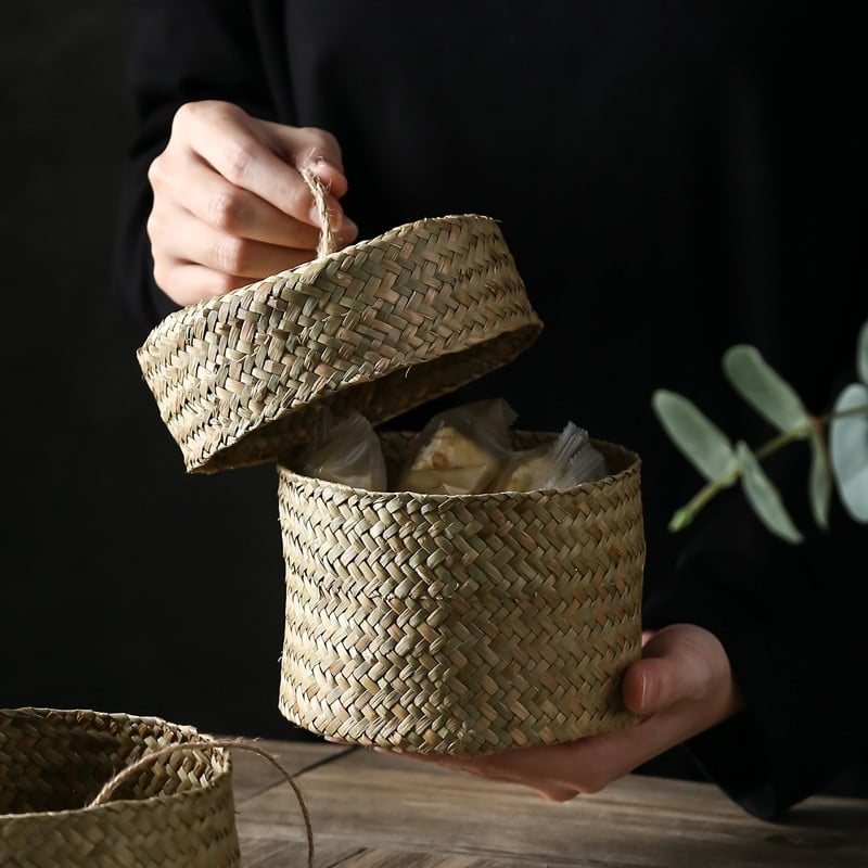 Boîte de rangement avec couvercle en rotin tissé
