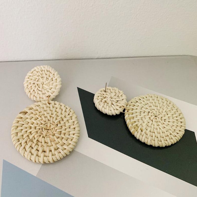 Boucles d’Oreilles Rondes en Rotin pour Femme