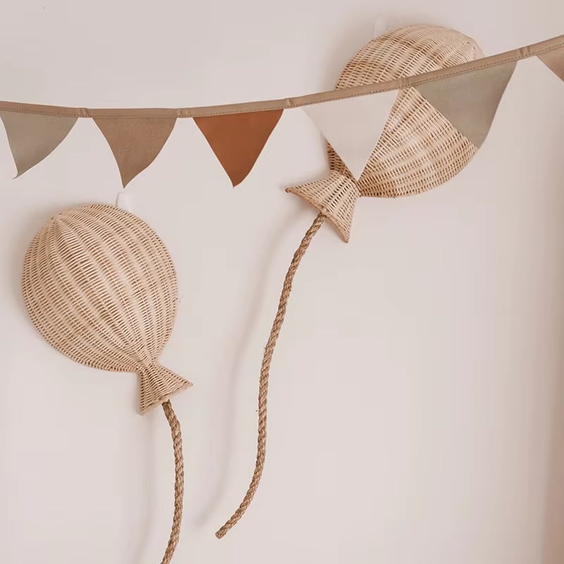 Ensemble de 2 Accessoires en Rotin en Forme de Ballons