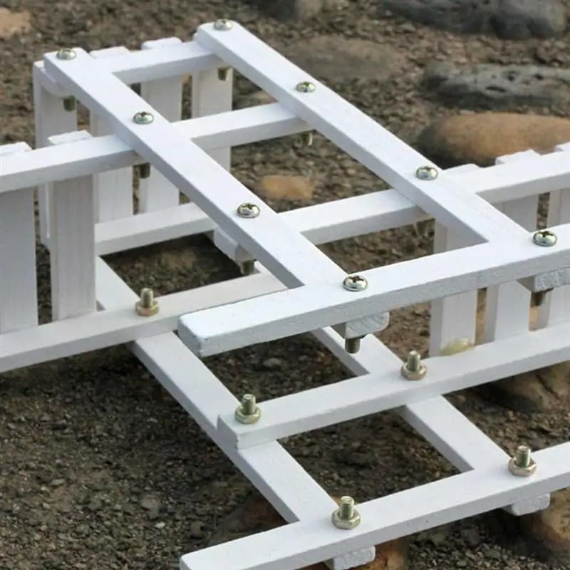 Étagère Bois de Jardin Écologique et Pratique