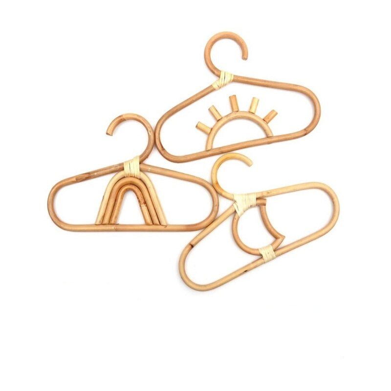 Lot de 3 cintres fantaisie en rotin pour enfants