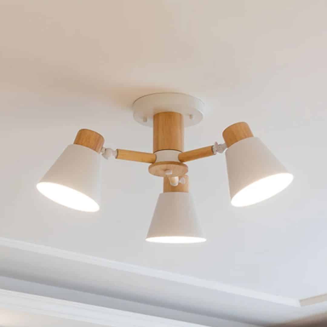 Lustre en Bois LED Moderne à Trois Têtes
