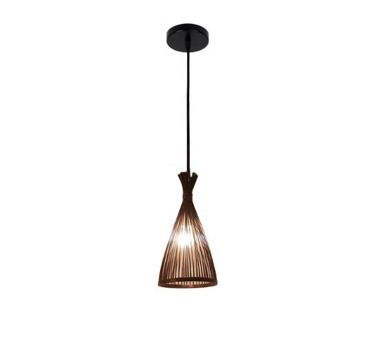 Lustre en rotin triangulaire