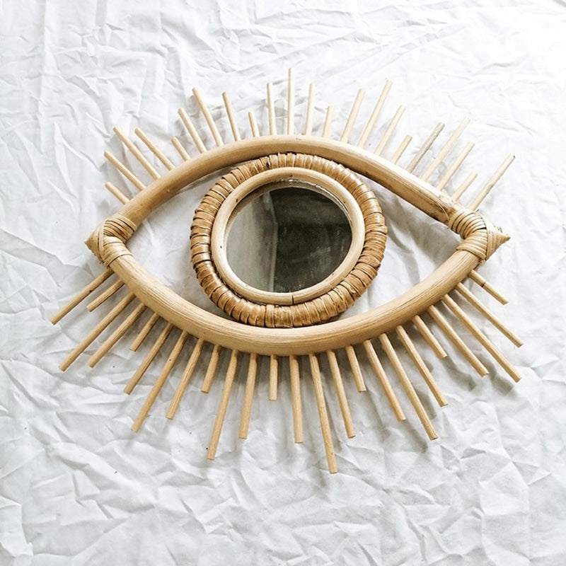Miroir de maquillage et décoration artistique innovante en rotin