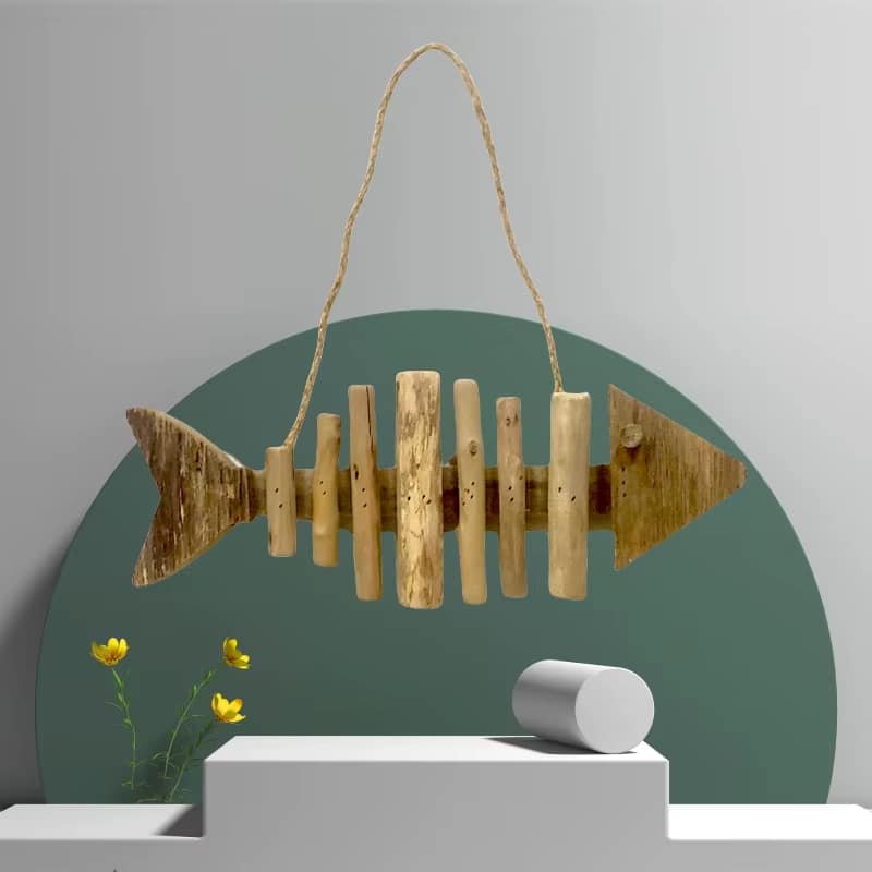 Ornement en Bois au Design de Poisson