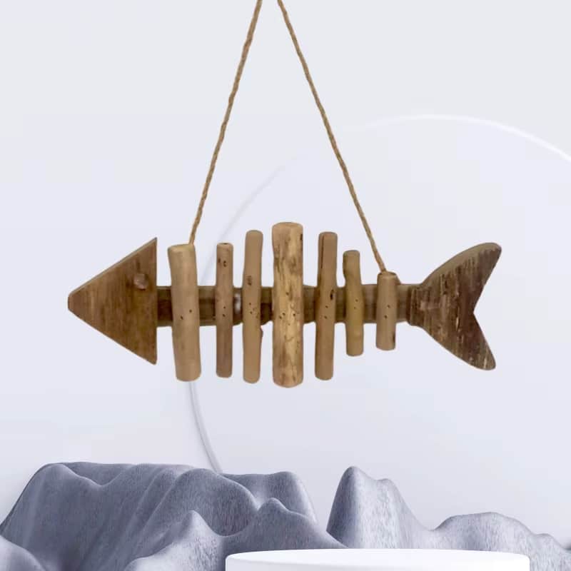 Ornement en Bois au Design de Poisson