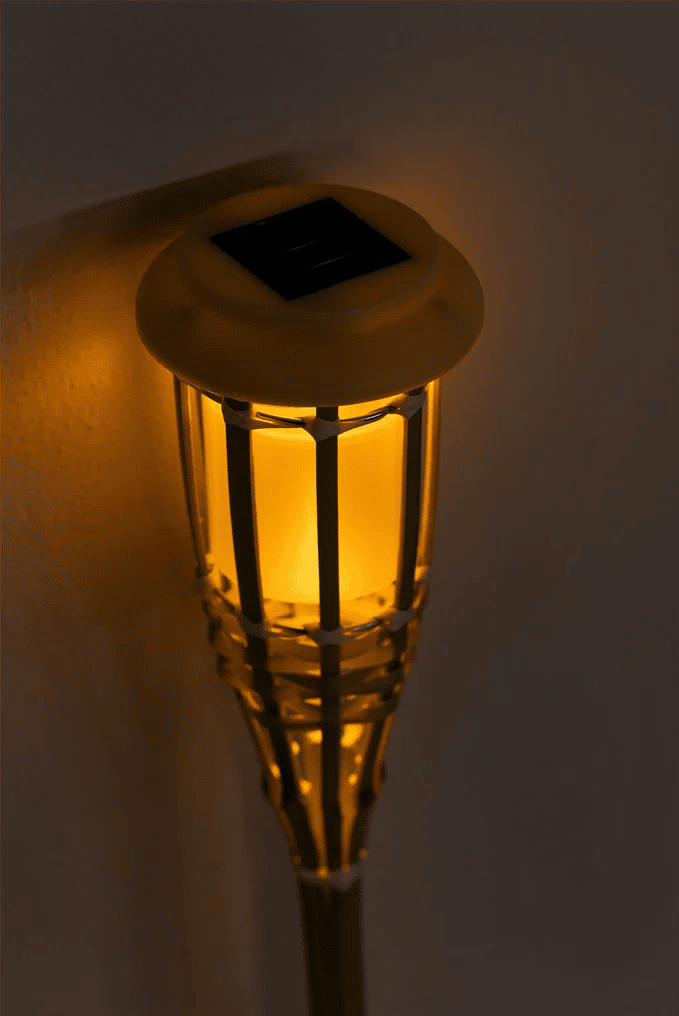 Pack de 12 lampes solaires couleur naturelle