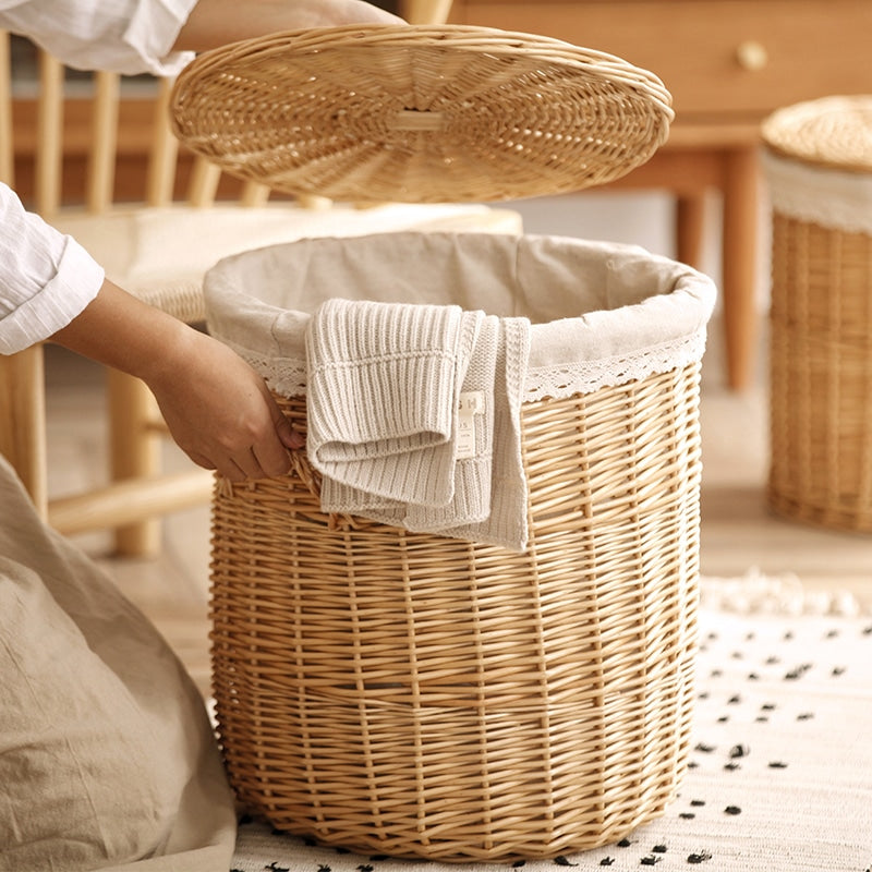 Panier à linge avec couvercle et poignées