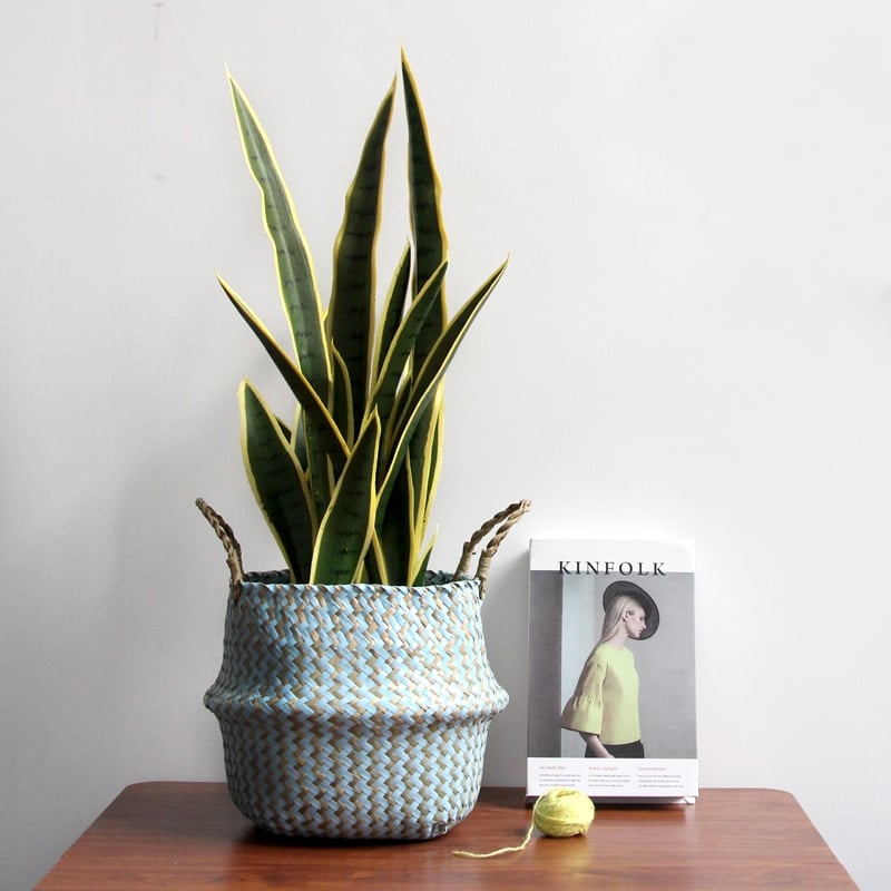 Panier de rangement en rotin style Bohème rayé