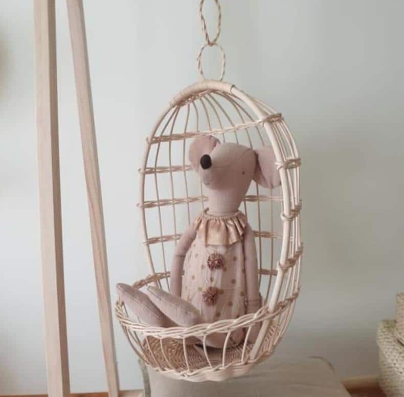 Panier de rangement nordique suspendu en rotin pour jouets