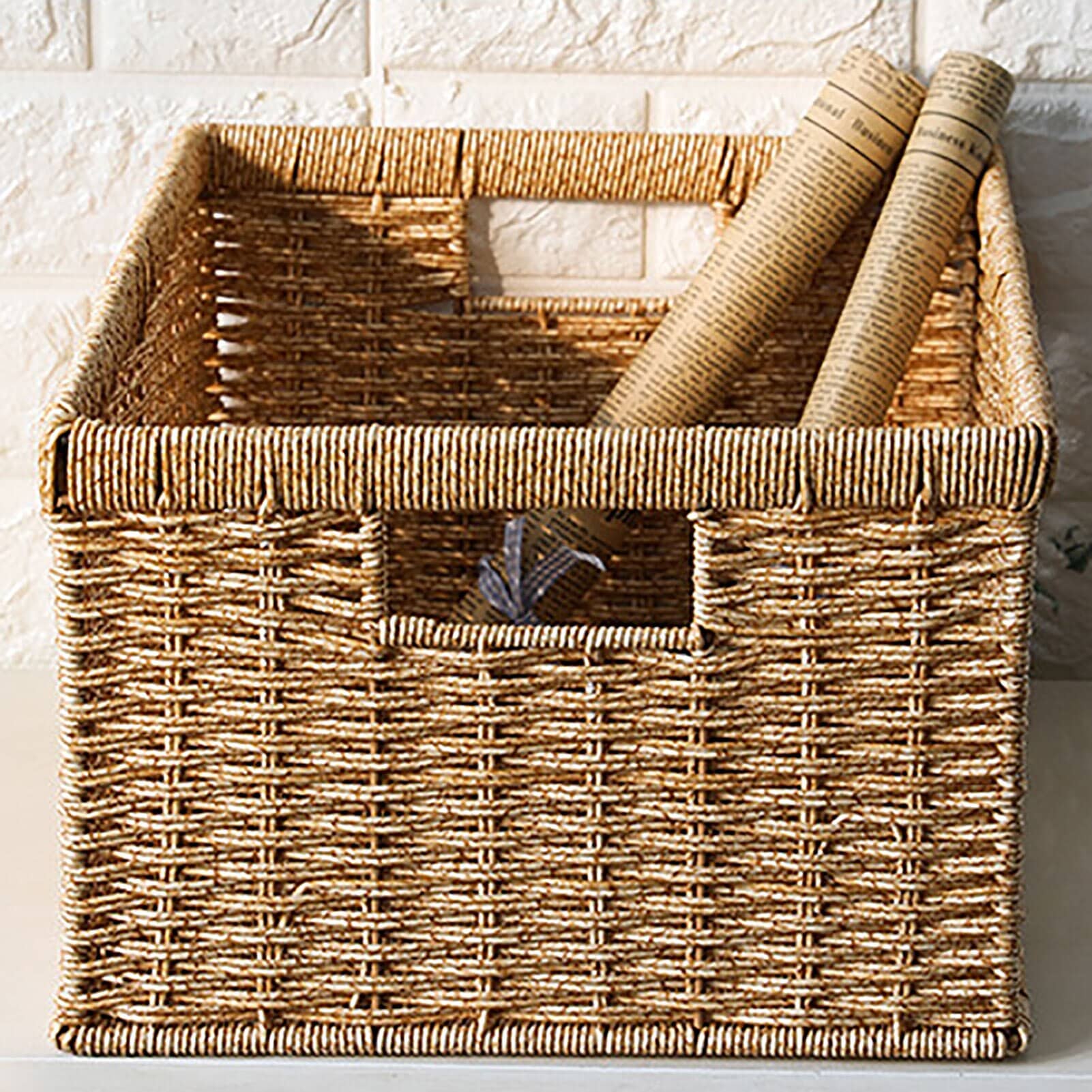 Panier en rotin rectangulaire tissé à la main