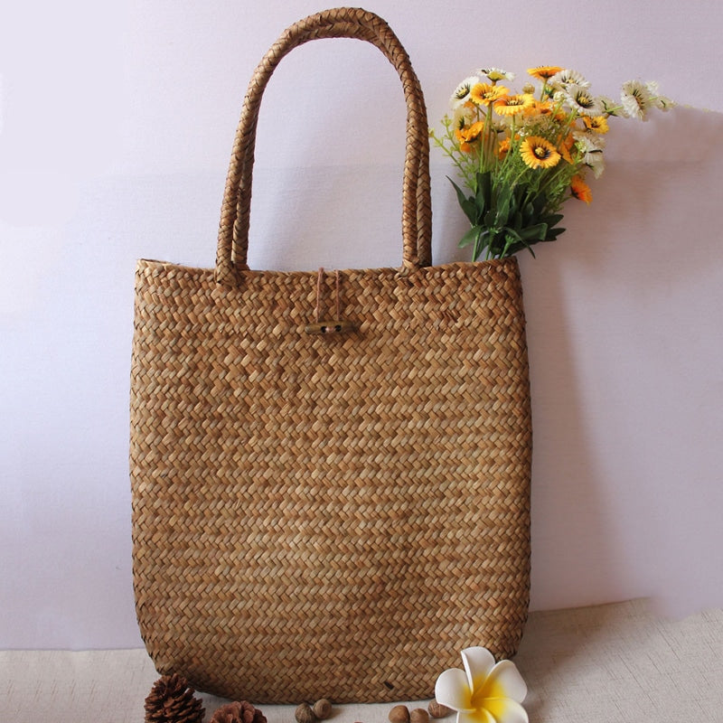 Panier à bandoulière en rotin fait à la main