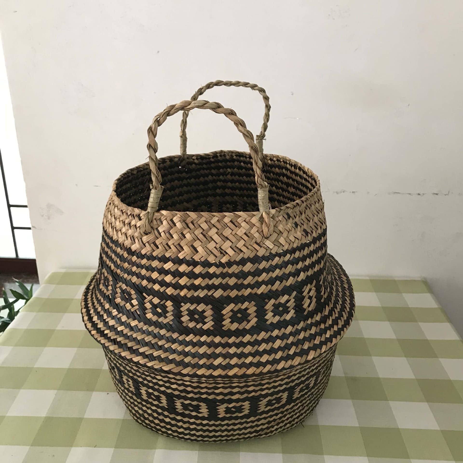 Panier tissé en rotin pour maison
