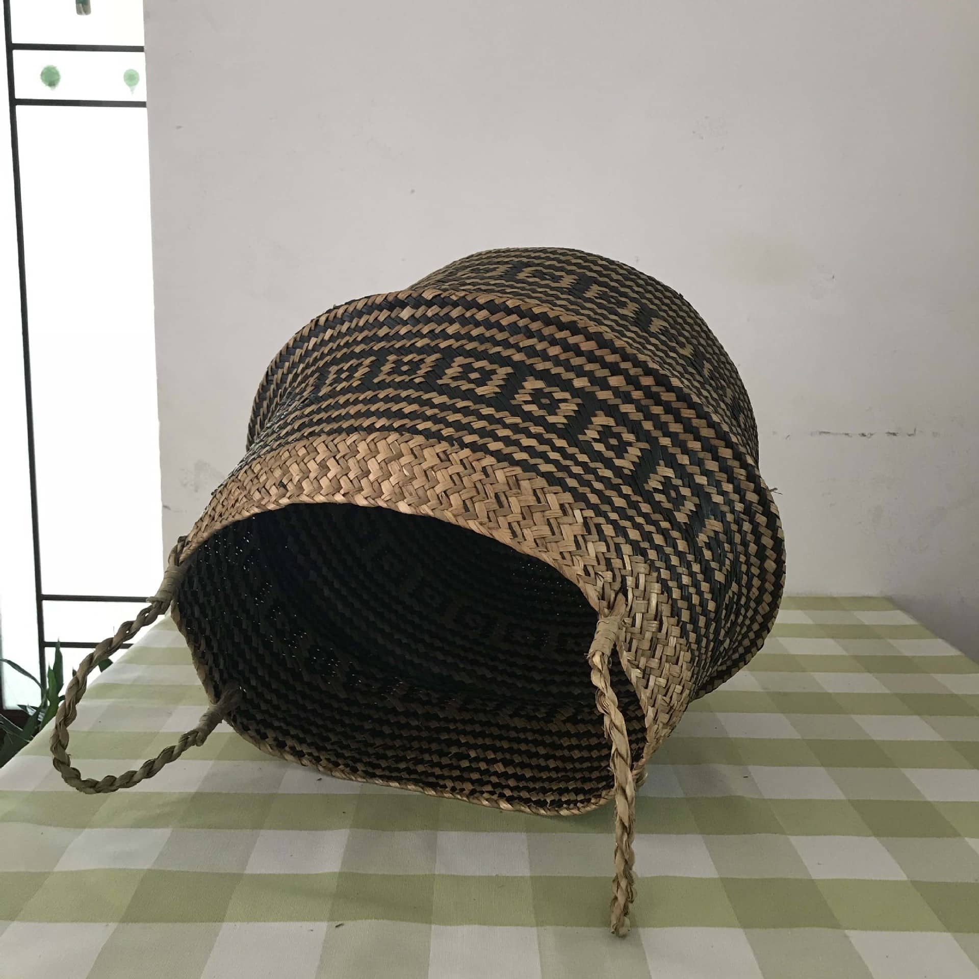 Panier tissé en rotin pour maison