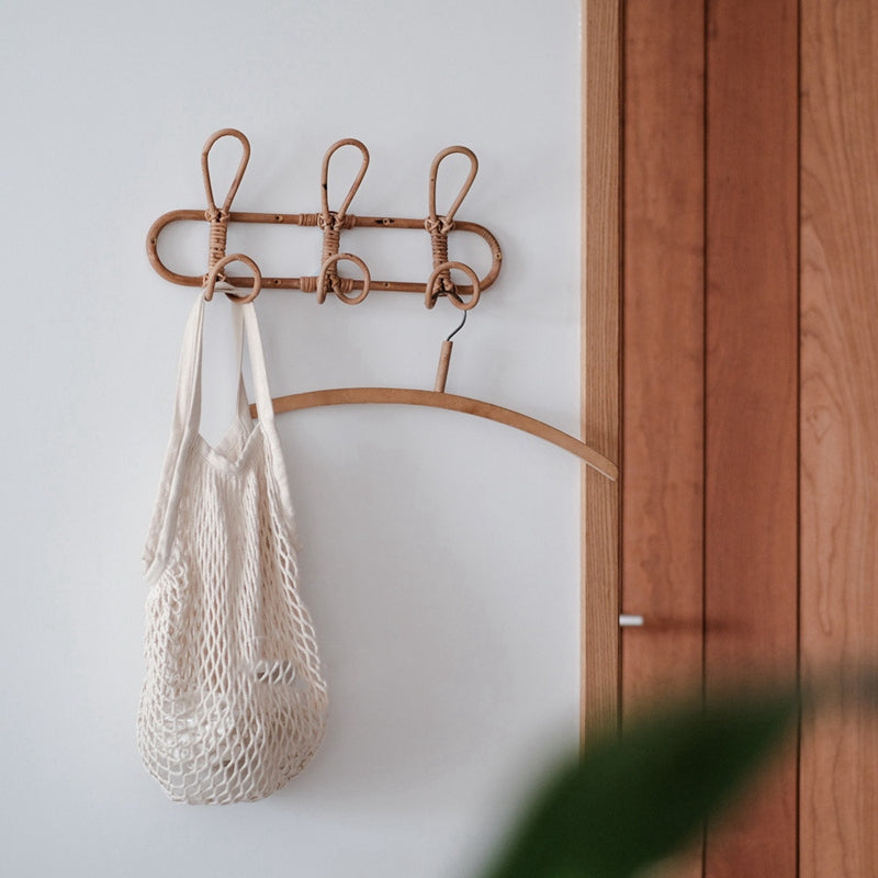 Patère 3 crochets en rotin foncé