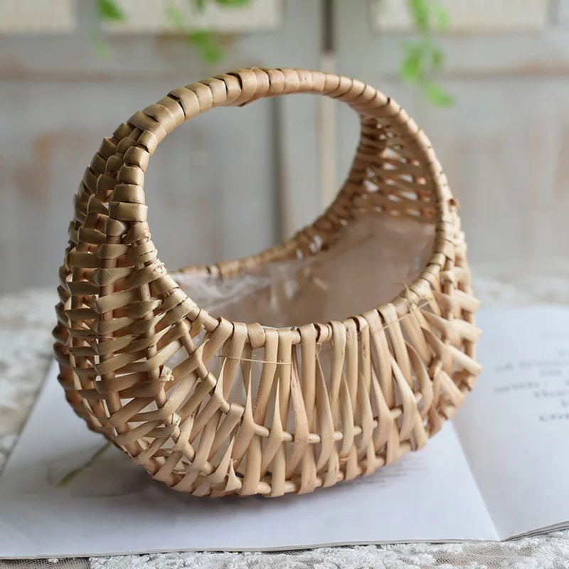 Petit Panier Effet Osier en Demi Lune avec Poignée
